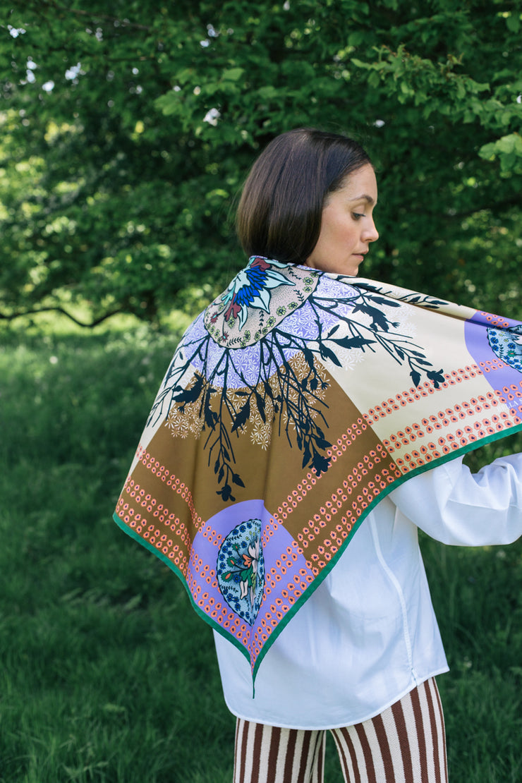 Folksy - Brown